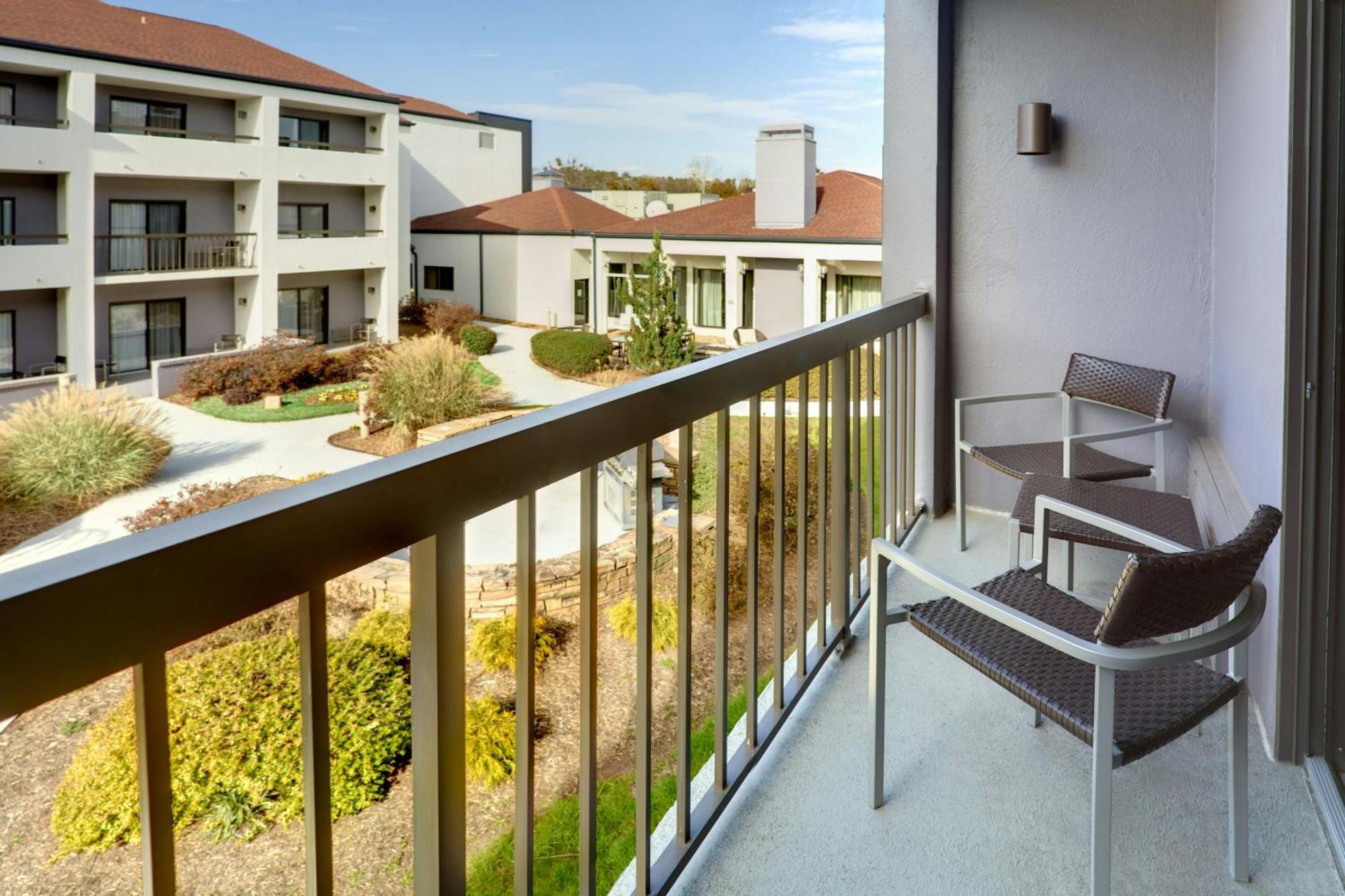 Courtyard Greenville Haywood Mall Ngoại thất bức ảnh